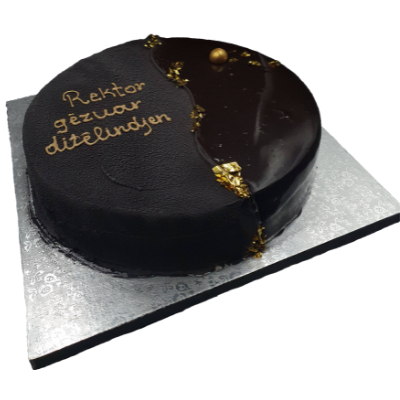 Dark cake