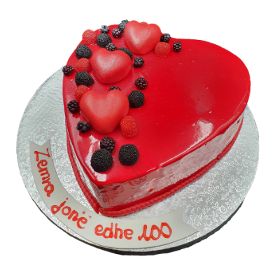 Blackberry heart cake