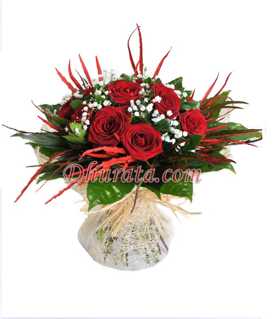 Bouquet of 12 red roses