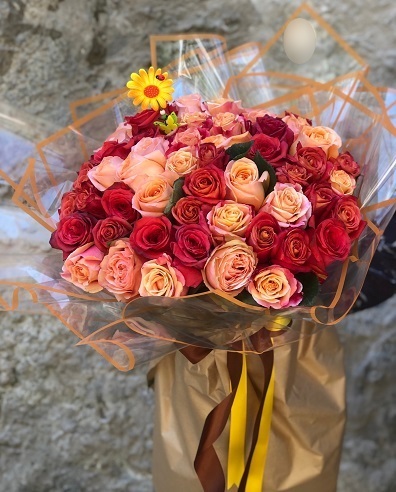 Fantasia with 40 roses
