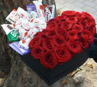 Roses and chocolates
