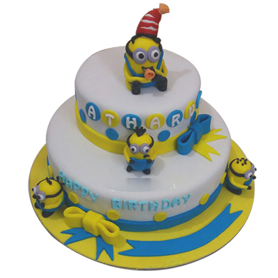 Minion Cake